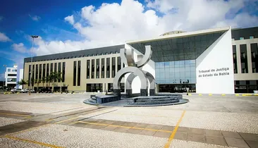 Justiça suspende concursos com 243 vagas em cidade da Bahia