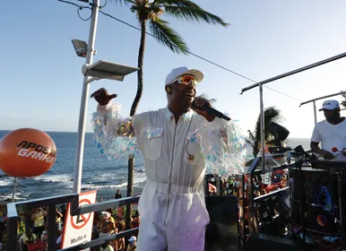 Psirico e É o Tchan são confirmados em camarote no Carnaval 2027 - Imagem