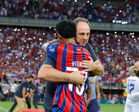 Atacante campeão do Nordeste rescinde com o Bahia rumo a time português