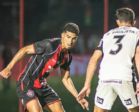 Corinthians x Vitória: onde assistir, escalações e arbitragem