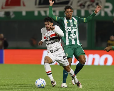 Emprestado pelo Bahia, Cauly fica fora do São Paulo após uso de medicamento