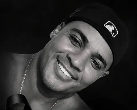 Filho do cantor Lazinho, da banda Olodum, morre aos 39 anos