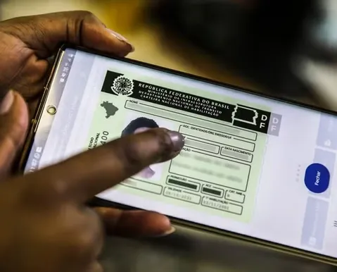 Golpe da CNH usa ameaça de suspensão da carteira; saiba identificar - Imagem