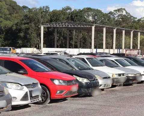 Leilão do Detran na Bahia tem carros a partir de R$ 1 mil; confira