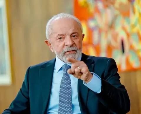 Lula defende redução da maioridade penal para 16 anos em crimes hediondos