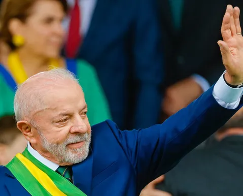 Lula faz virada histórica, é reeleito e conquista 4° mandato como presidente do Brasil