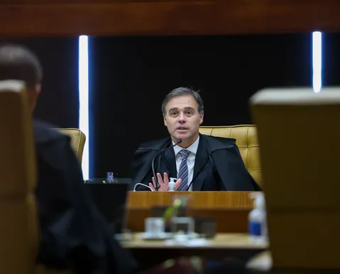 Em busca da verdade - Imagem