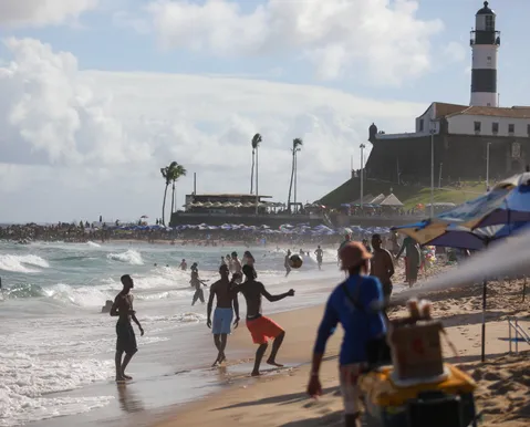 Peixe super venenoso é capturado no Porto da Barra e acende alerta em Salvador - Imagem
