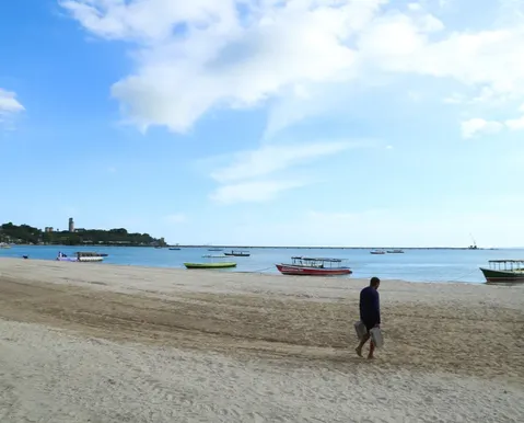 São Tomé de Paripe: Terminal Itapuã solicita liberação da praia - Imagem
