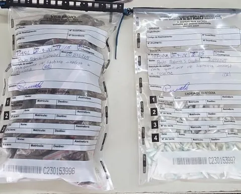 Suspeito de tráfico é preso com 250 porções de cocaína em Salvador