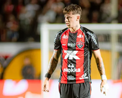 Tarzia reconhece queda no segundo tempo, mas lamenta gols perdidos