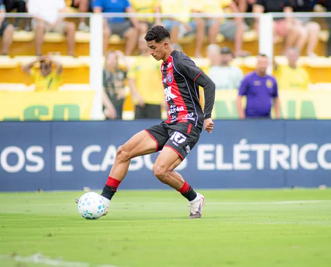 Vitória pode vender atletas para aliviar rombo do fim das bets - Imagem