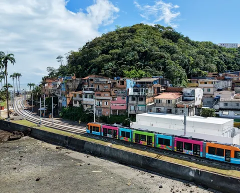 VLT de Salvador avança e inicia viagem teste até Itacaranha