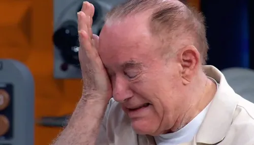 Mansão de R$ 18 milhões de Renato Aragão é penhorada; veja famosos com dívidas de imóveis