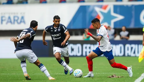 Bahia recebe Remo em Fonte Nova lotada e metrô faz operação especial