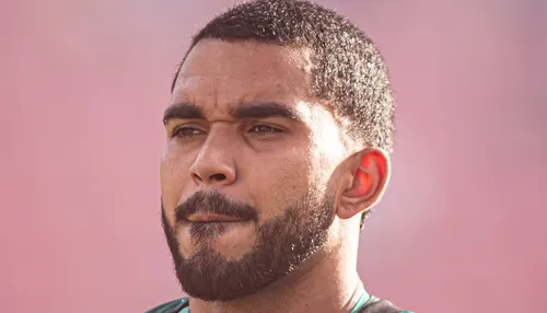 Ex-Seleção Brasileira defende convocação de Lucas Arcanjo, do Vitória