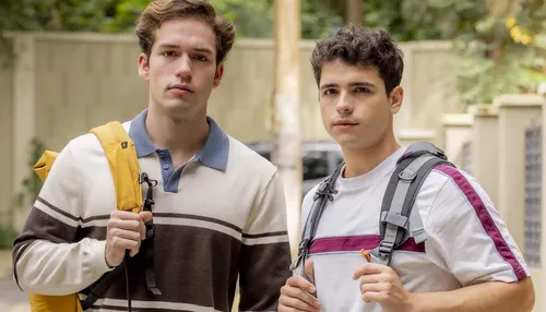 Globo muda programação e adia beijo gay em Quem Ama Cuida