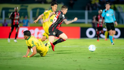 Vitória esquece a bola e troca apenas 35 passes no segundo tempo contra o Mirassol
