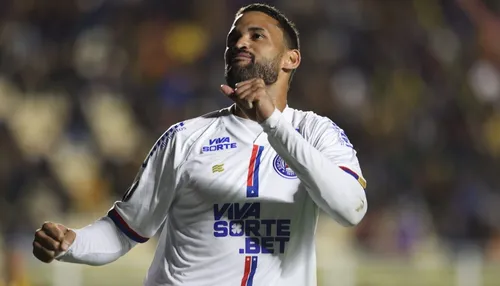Willian José compartilha vídeo chamando Nordeste de "câncer do país"