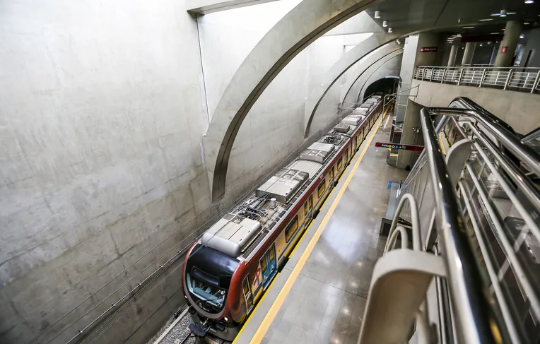 Avanço das obras do metrô altera trânsito no centro de Salvador
