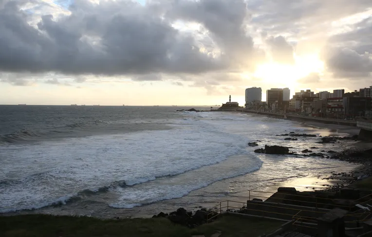 Vai chover em Salvador? Veja a previsão para os próximos dias