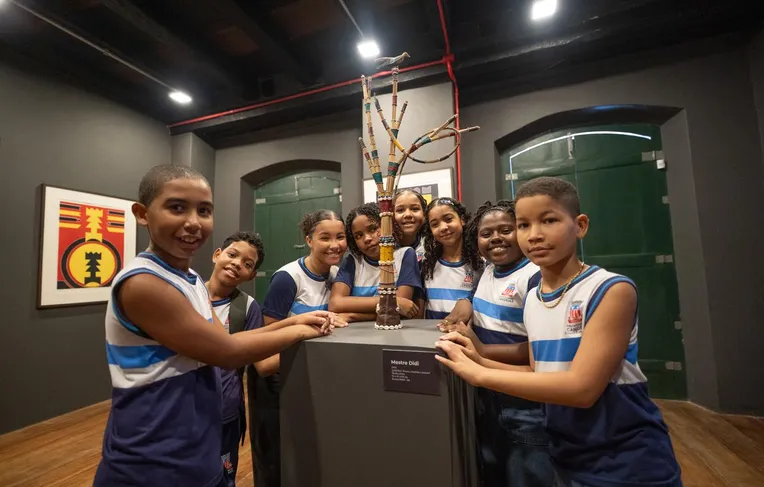 Estudantes de Candeias visitam museu e conhecem história da Bahia