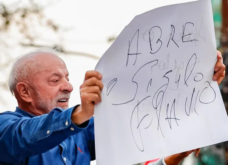 Flávio recusa desafio de Lula e decide não divulgar sigilos bancários e telefônicos
