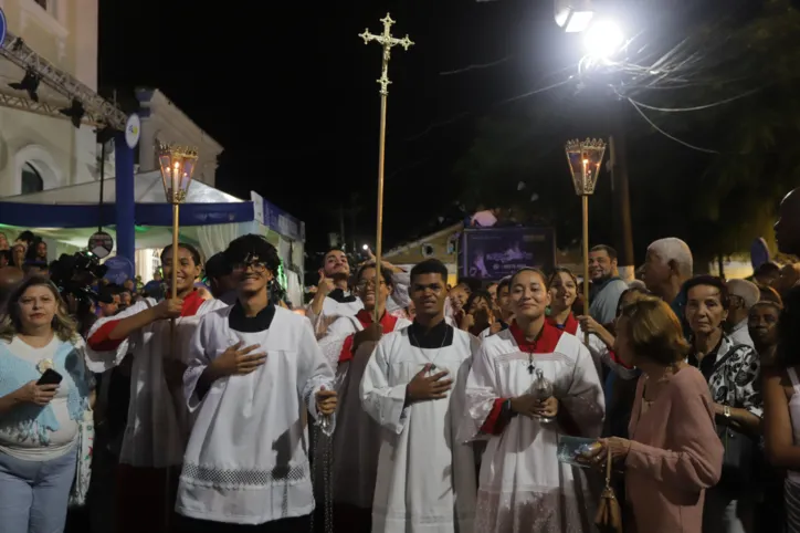 Dia de Santo Antônio é marcado por alegria, perrengue e meme; confira