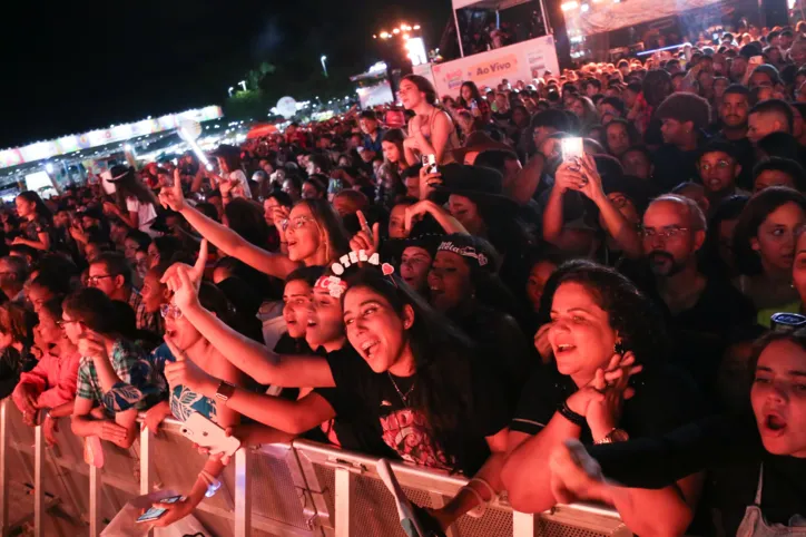 Veja como foi o primeiro dia de São João no Parque de Exposições