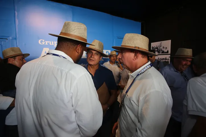 Eduardo Salles conversa com o repórter especial do Grupo A TARDE, Lula Bonfim