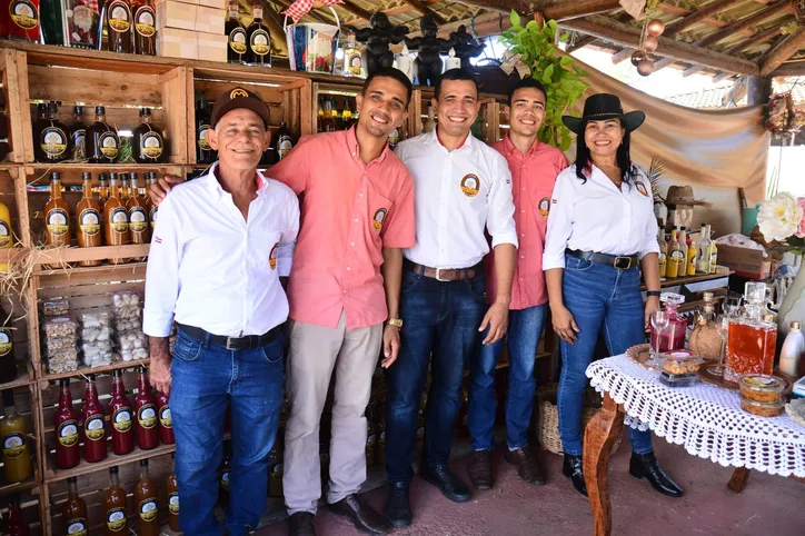 Equipe do Licor da Vó Nieta