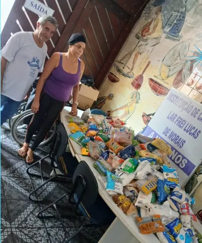 Fenagro arrecada 4 toneladas de alimentos e distribui para instituições