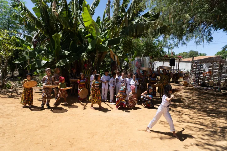 Projeto 'Raízes: identidade e cultura negra' passou por Irecê para valorizar a cultura afro nas escolas