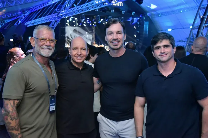Ildázio Tavares, Luciano Neves, Emerson Ferreti e João de Mello
Leitão