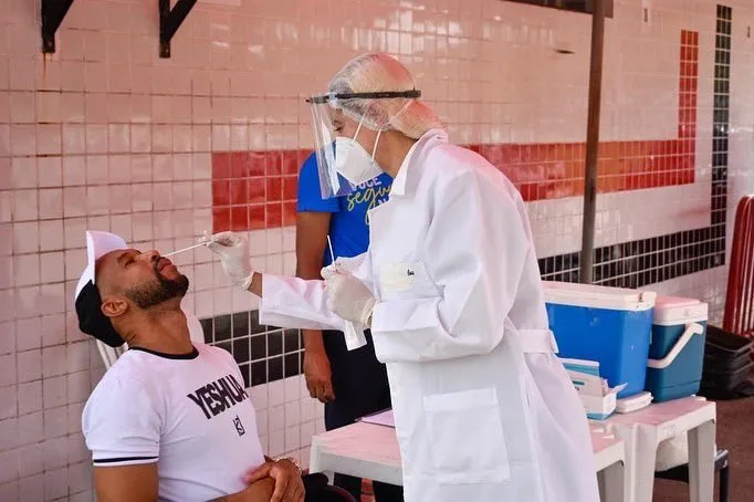 Como praxe, os jogadores iniciaram bateria de exames e testes físicos