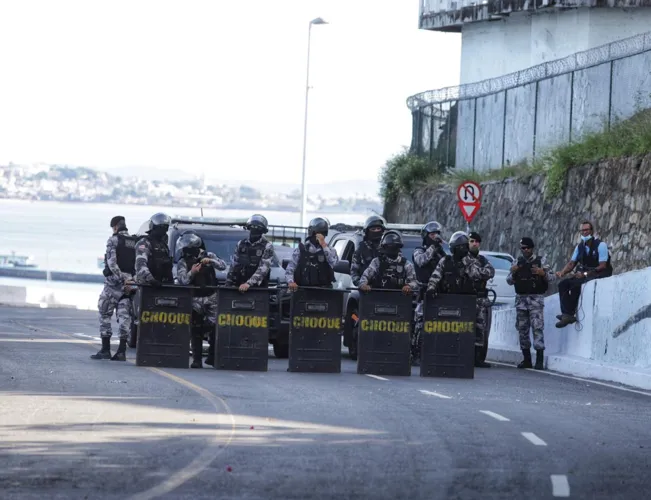 Três pessoas morrem em ação da PM no Solar do Unhão, na Gamboa