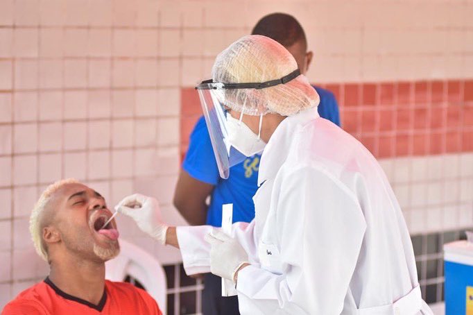 Como praxe, os jogadores iniciaram bateria de exames e testes físicos