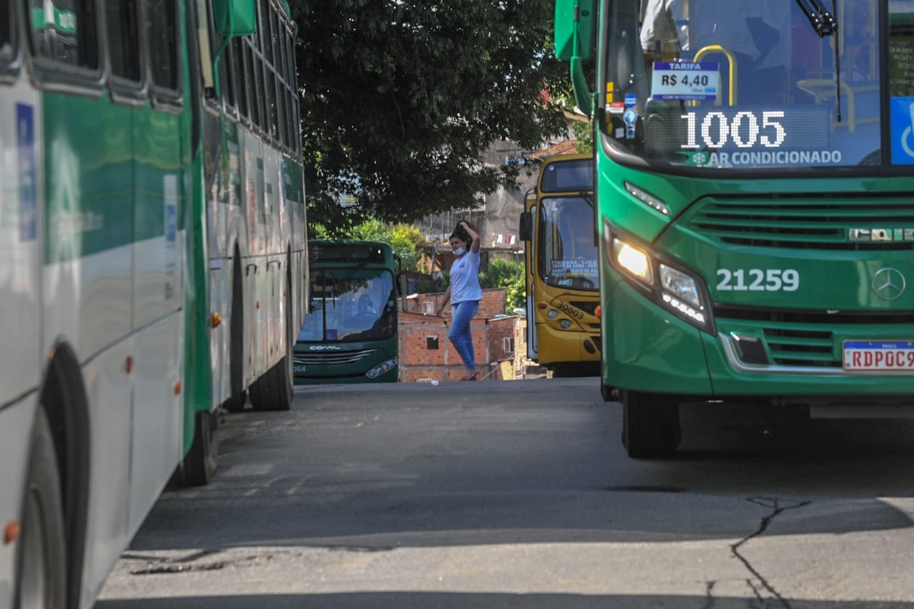 Categoria saiu em protesto pela região do Centro