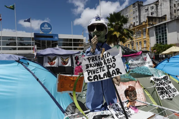 "As pessoas estão aqui por necessidade e por um compromisso de luta por uma causa”, disse vereador