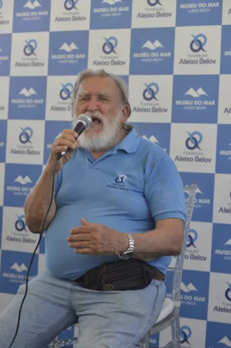 Chegada do velejador Aleixo Belov a Salvador neste sábado, 12