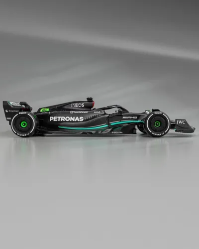 Mercedes apresenta novo carro para temporada 2023 da F1