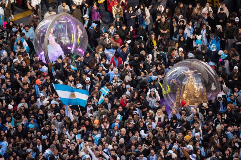 Argentinos fazem festa após título