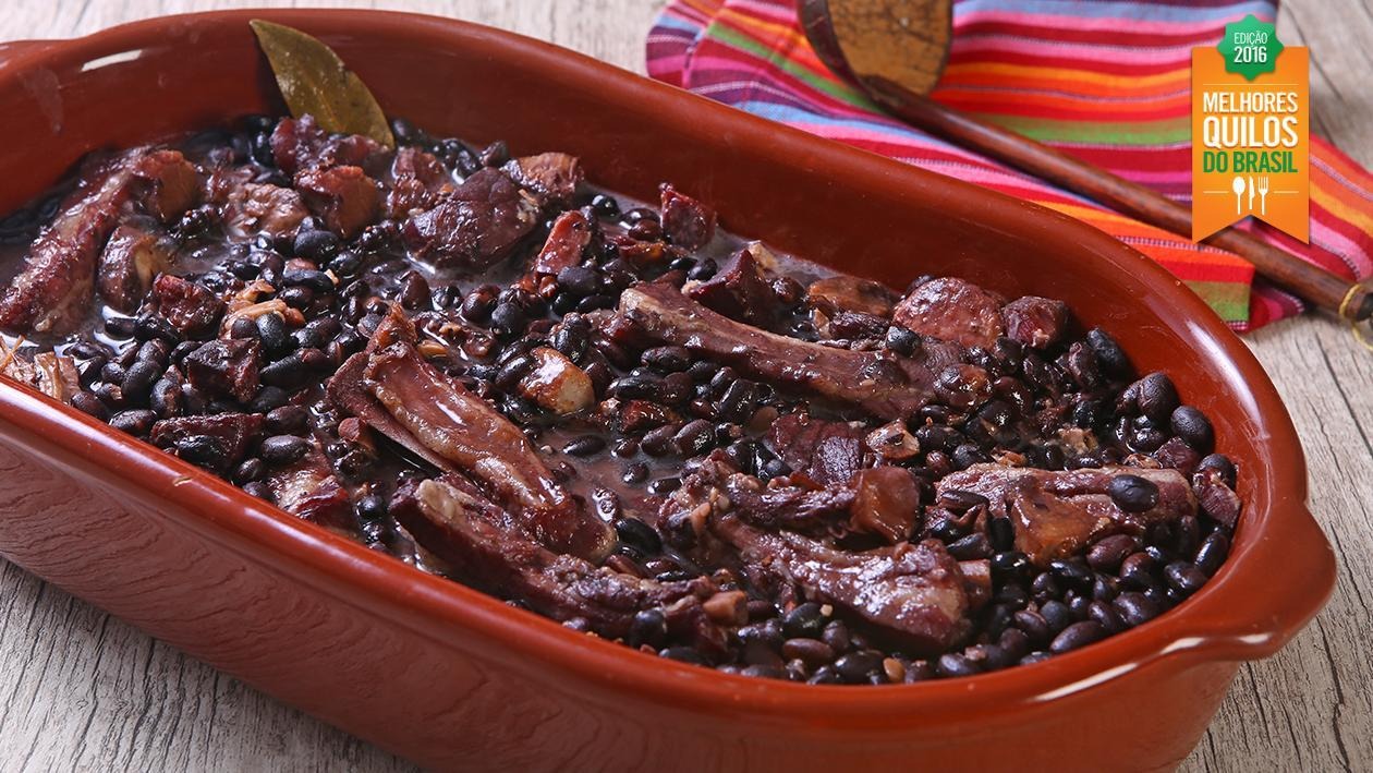 Freis convocam soteropolitanos para comer deliciosa “Freijoada”