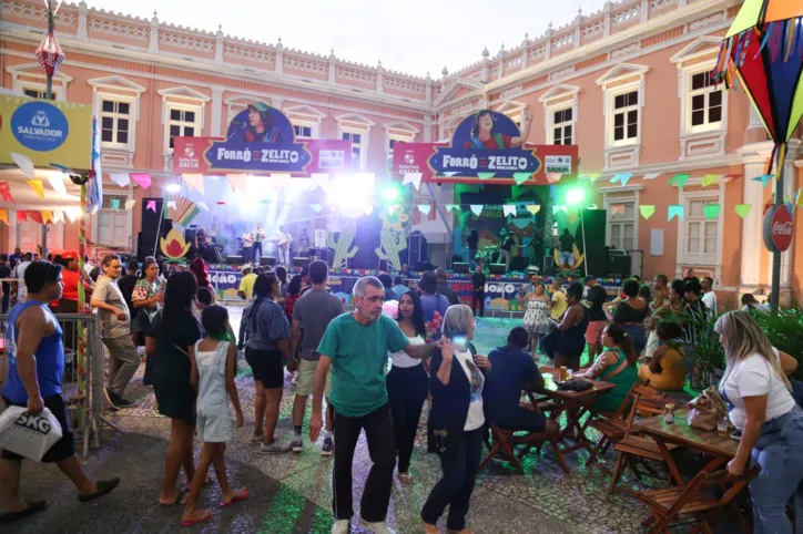 Centro Histórico reúne tradição e alegria em 1° dia de festa 