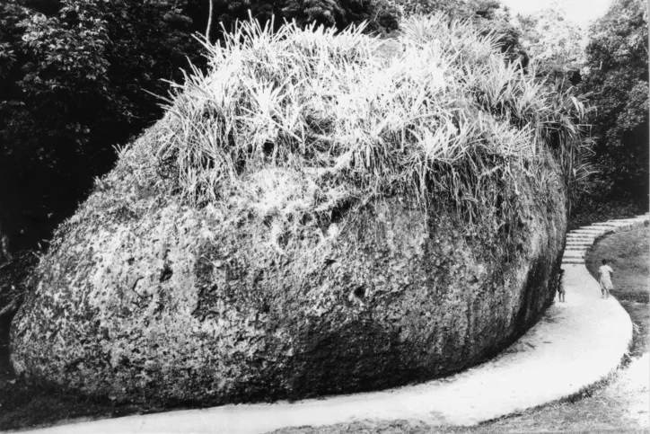 Pedra de Iansã é um dos monumentos naturais do Parque São Bartolomeu