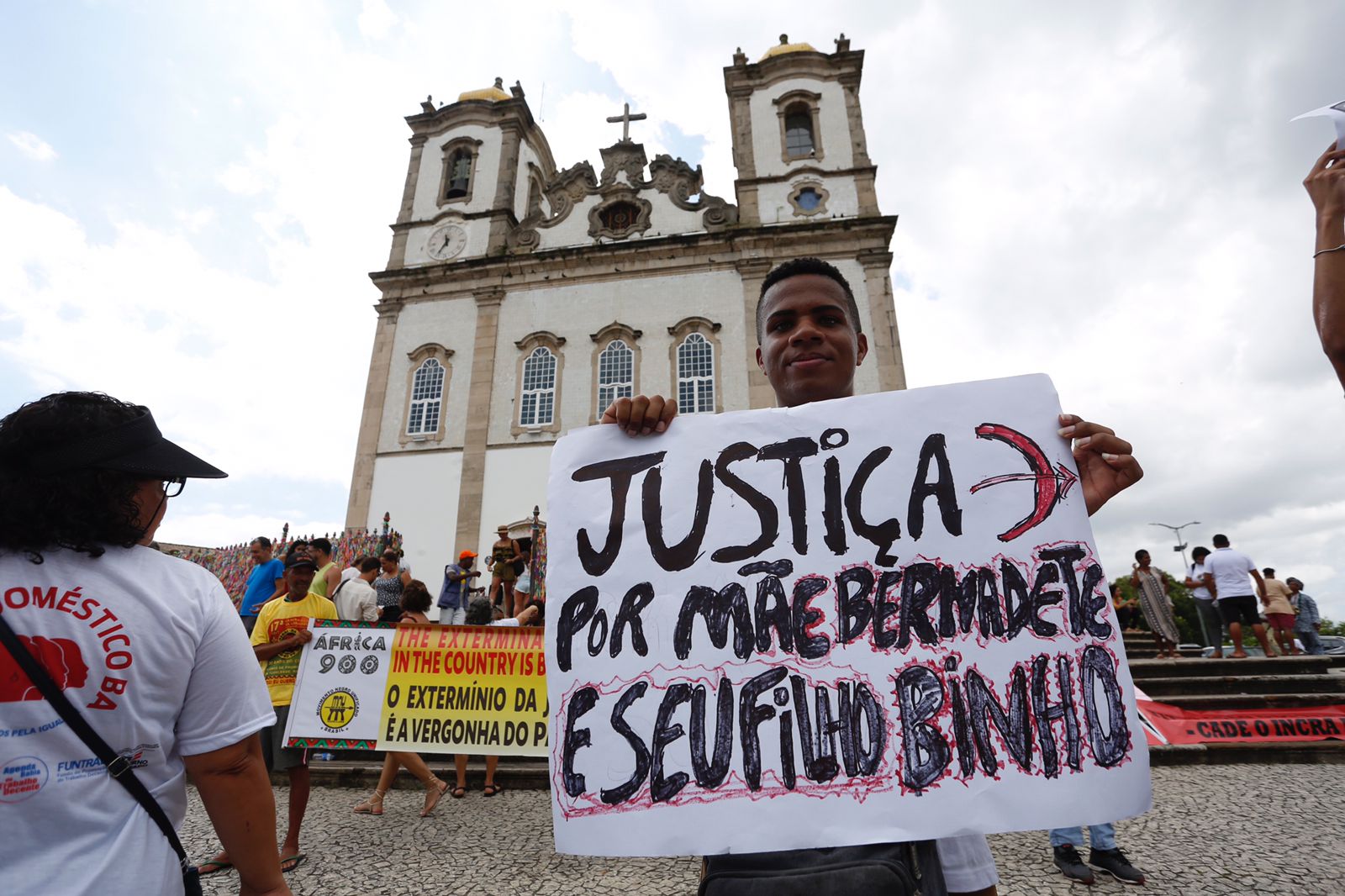 Líderes de diversos movimentos se reuniram para pedir celeridade nas investigações