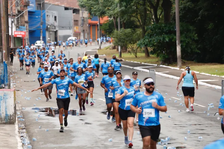 A TARDE Run mobilizou atletas pelas ruas de Salvador; veja fotos