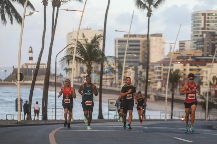 A TARDE Run mobilizou atletas pelas ruas de Salvador; veja fotos