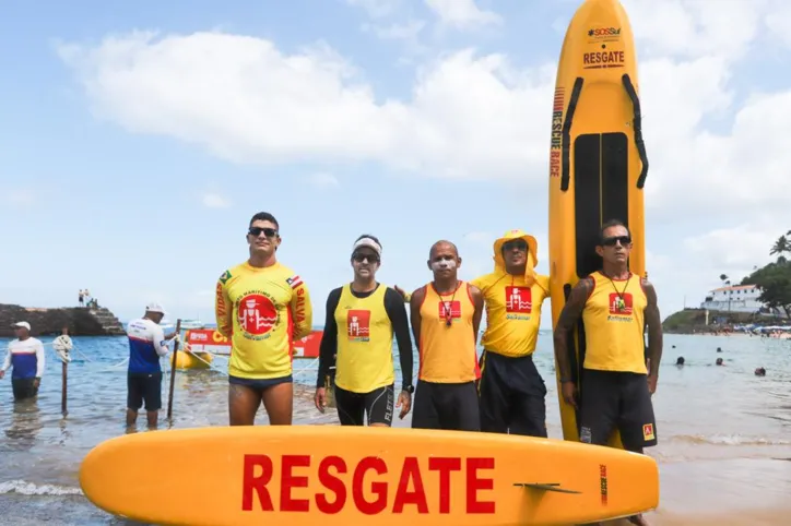 Confira imagens da 53ª edição da Travessia Mar Grande-Salvador