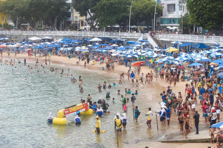 Confira imagens da 53ª edição da Travessia Mar Grande-Salvador